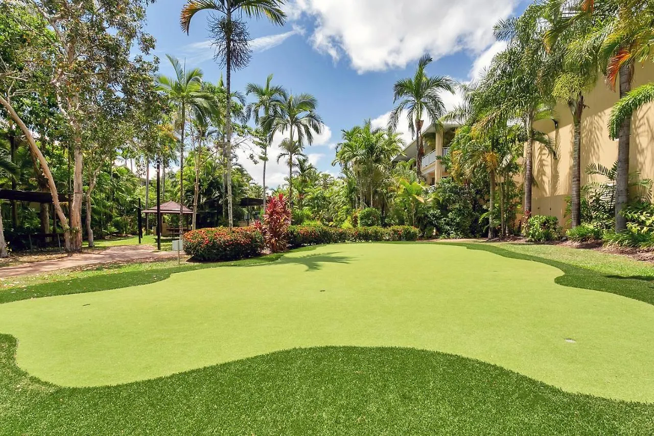 **** Lägenhetshotell Trinity Links Resort Cairns Australien